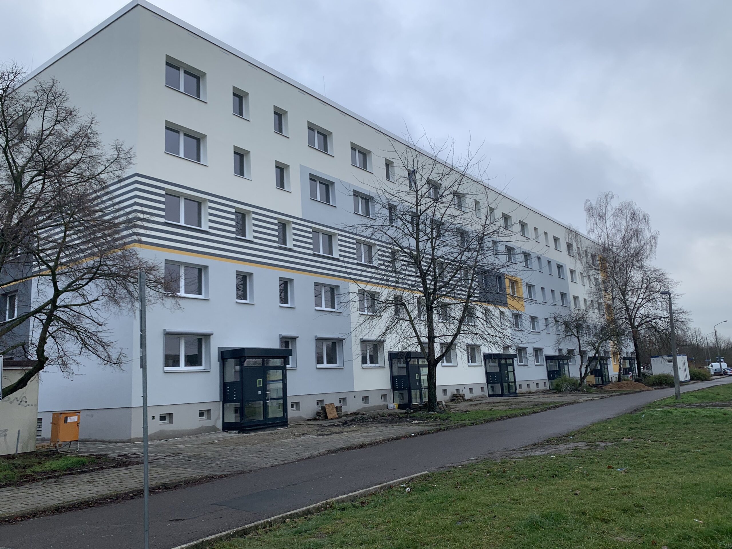 thumbnail Sanierung Wohnblock